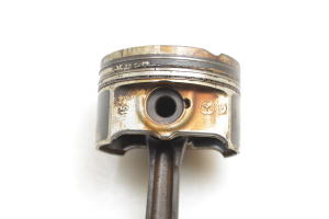 Mercedes Benz E-Class W212 (2009–2015) Kolb ja selle osad A2710306217 - 2