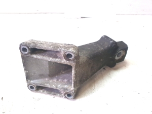 Mercedes Benz Sprinter 902 (2000–2006) Motorhalter A6112230404 - 5