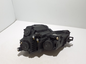 Skoda Karoq (2017–2026) Headlight 57B941016A - 3