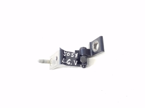 Rear side door upper hinge - 4M0831404A