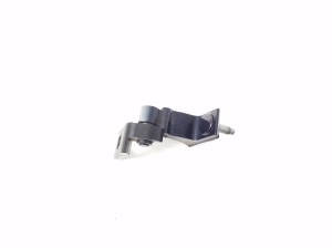   Rear side door lower hinge  - 4M0831403A 