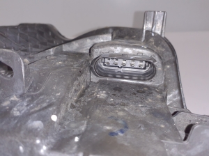 VOLVO V60 (2018–2026) Esituli 32338020 - 7