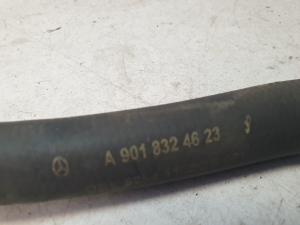 Mercedes Benz Sprinter 902 (2000–2006) Schlauch A9018324623 - 4