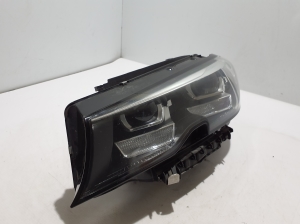 BMW 3 SERIES G20 (2018–2026) Esituli 9481695 - 2