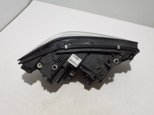 BMW 3 SERIES G20 (2018–2026) Esituli 9481695 - 4