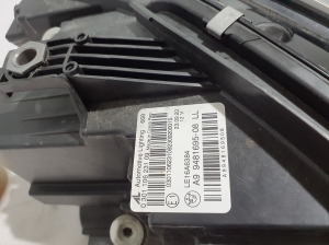 BMW 3 SERIES G20 (2018–2026) Esituli 9481695 - 5