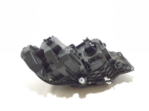 BMW 3 SERIES G20 (2018–2026) Esituli 9481695 - 6