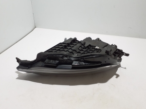 VOLVO V60 (2018–2026) Headlight 32273038 - 8