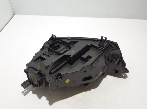AUDI Q5 (2017–2026) Esituli 80A941044 - 6