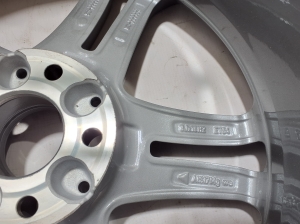 Mercedes Benz E-Class W212 (2009–2015) Felge A2124016302 - 2