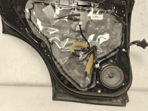 Infiniti FX (2008–2013) Tagumised küljeuksed - 6