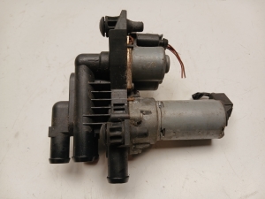 Tsirkulatsioonipump - A2208300084