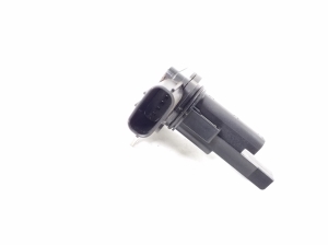 Mitsubishi Outlander (2012–2021) Mass air flow sensor 1525A021 - 2