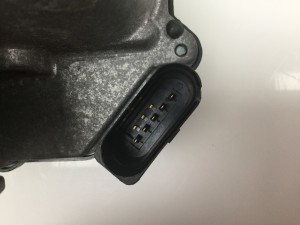 Volkswagen Golf V (2003–2009) Drosselklappe 03G128063G - 2