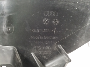 AUDI e-tron SUV (2018–2026) Cita detaļa zem motora pārsega 4KE971824 - 2