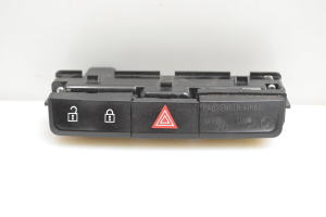 Hazard light switch - 20934759