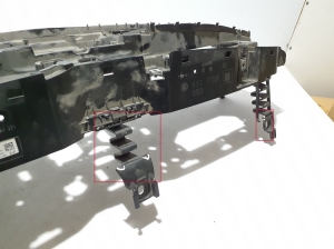 BMW 5 SERIES G30 (2016–2026) Luftleitblech für den Kühler 18715610 - 2