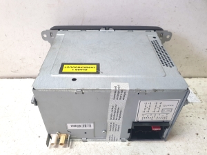 Volkswagen Golf Plus Mk5 (2004–2008) Radio (head unit) 5M0035186B - 3