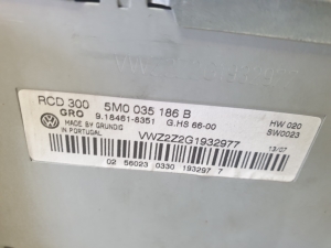 Volkswagen Golf Plus Mk5 (2004–2008) Radio (head unit) 5M0035186B - 4