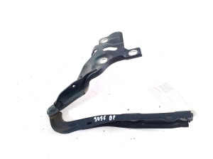 AUDI e-tron SUV (2018–2026) Hood hinge 4KE823302 - 2