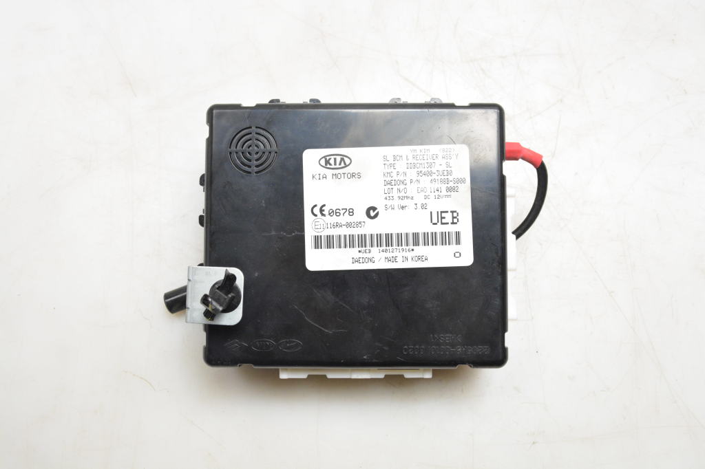 Kia Sportage (2010–2016) Mugavusmoodul 954003UEB0 Kia Sportage (2010–2016) Mugavusmoodul 954003UEB0