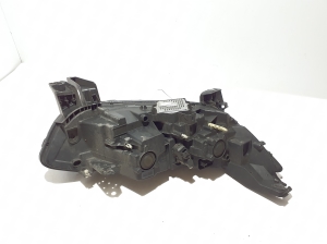 RENAULT Espace V (2014–2026) Esituli 260605615R - 3