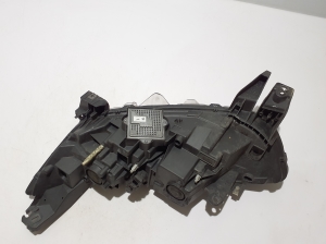 RENAULT Espace V (2014–2026) Esituli 260108934R - 8