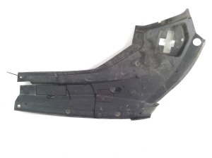 Trim under the hood - 4KE805284