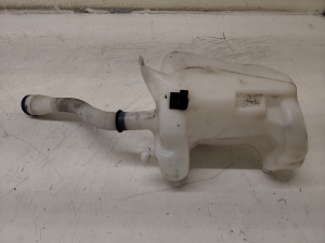 Citroen Berlingo (2008–2018) Front washer fluid reservoir 9681875380 - 4