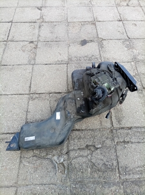 Volkswagen Sharan (2010–2026) AdBlue paak 7N0131877K - 6