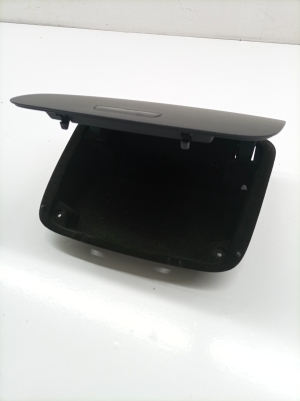 Volkswagen Sharan (2010–2026) Kindalaegas 7N0857922 - 6