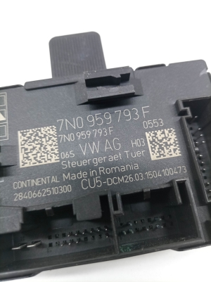 Volkswagen Sharan (2010–2026) Front door control unit 7N0959793F - 2