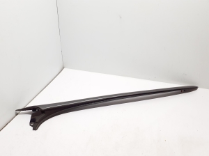 RENAULT Espace V (2014–2026) Windshield pillar outer molding 727601597R - 3