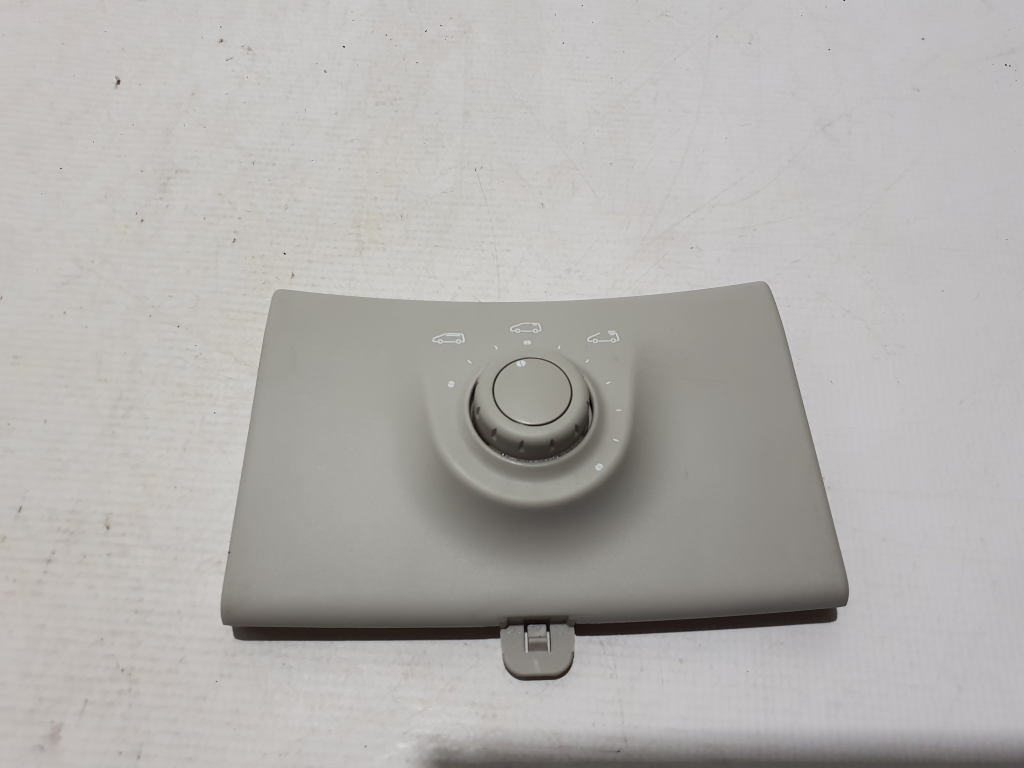 RENAULT Espace V (2014–2026) Schiebedachschalter 739482899R RENAULT Espace V (2014–2026) Schiebedachschalter 739482899R