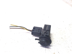 Porsche Cayenne (2002–2010) Interior temperature sensor 7L0907643A - 4