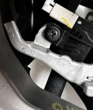 TOYOTA Avensis T27 (2008–2019) Rool 4510305080 - 3
