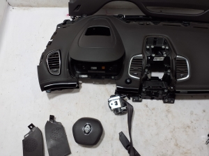 RENAULT Espace V (2014–2026) Armatuurlaud 681002206R - 4