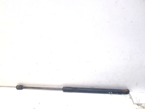 Volkswagen Golf Plus Mk5 (2004–2008) Heckklappendämpfer 5M0827550A - 5
