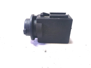 AUDI Q7 (2006–2015) Andurid 7L0907643 - 3