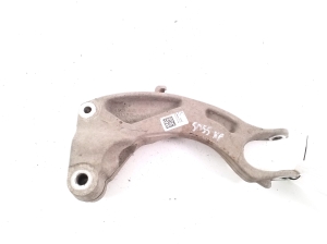   Front shock absorber bracket  - 4M0413037N 