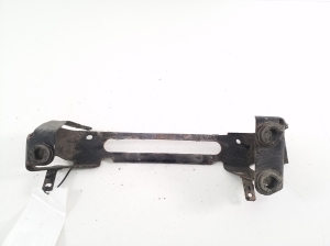 A/C compressor bracket - 4KE820195AC