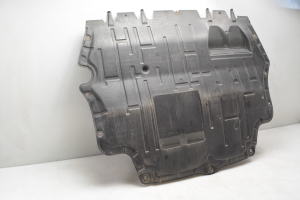 Volkswagen Passat B6 (2005–2010) Front underbody protection 3C0825237H - 4