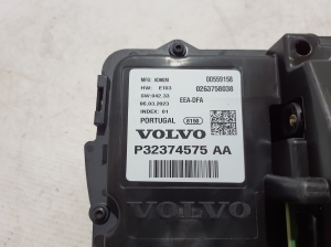 VOLVO XC40 (2017–2026) Instrument cluster 32374575 - 3