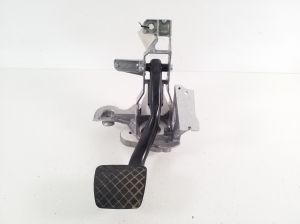   Brake pedal  - 4KL723140A 