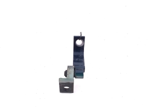 AUDI e-tron SUV (2018–2026) Rear side door lower hinge 8X4833404B - 2