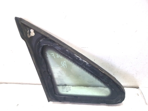 Volkswagen Golf Plus Mk5 (2004–2008) Glace de custode de porte avant 5M0845411B - 2