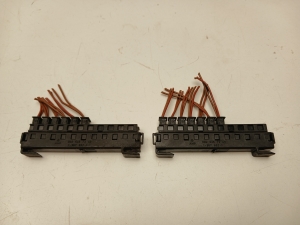 Wire connectors - A0025467940
