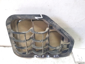 Rear fender vent grille - 5M0819465A