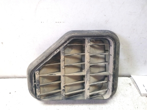 Volkswagen Golf Plus Mk5 (2004–2008) Rear fender vent grille 5M0819465A - 3