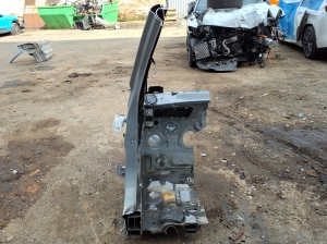 BMW X3 G01 (2017–2026) Front outrigger 7481003 - 3